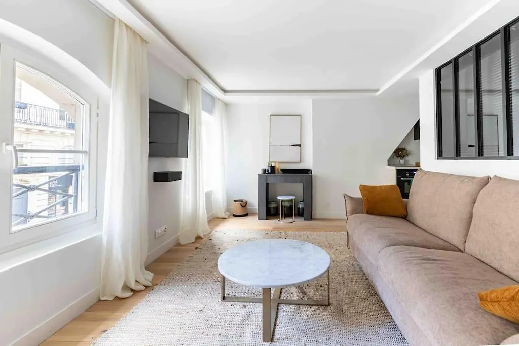 Invalides Palais Bourbon Luxueux Appartement 4P 파리